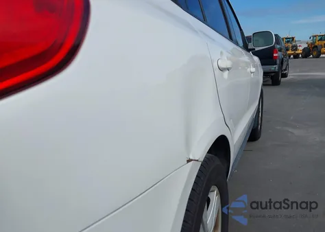 2011 Hyundai Santa Fe Se from USA, damaged, VIN 5XYZH4AG6BG017725